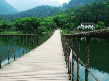 二級(jí)建造師考試公路知識(shí)點(diǎn)：施工便道、便橋建設(shè)