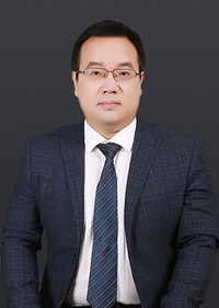 王佑輝老師 王佑輝老師